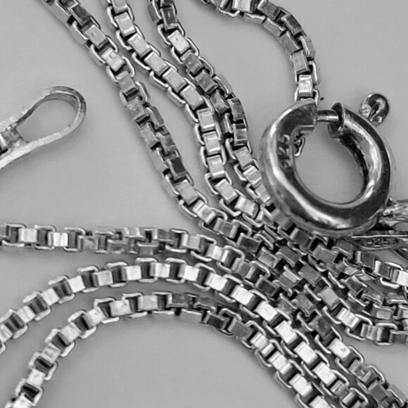 MENS 24 inch 925 Sterling Silver Italy Necklace, 925 Sterling Silver Italy Chain - Picture 5 of 16